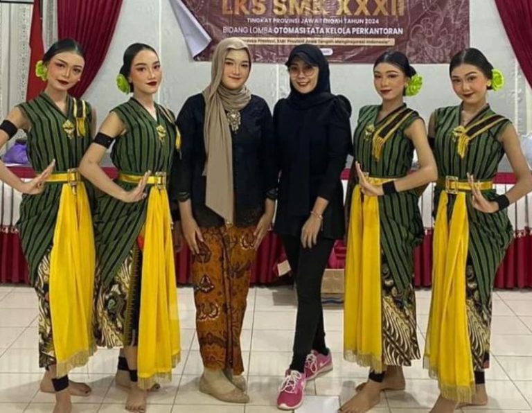 SMKN 1 Pemalang Raih Juara 1 Festival Musik Kontemporer 2024!